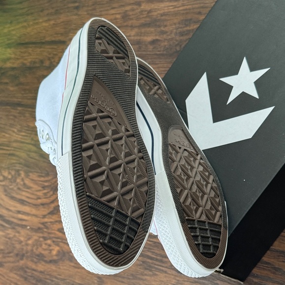 Converse Classic All Star White High-Tops with Red Accents, Men’s Size 12, NEW - Picture 12 of 13